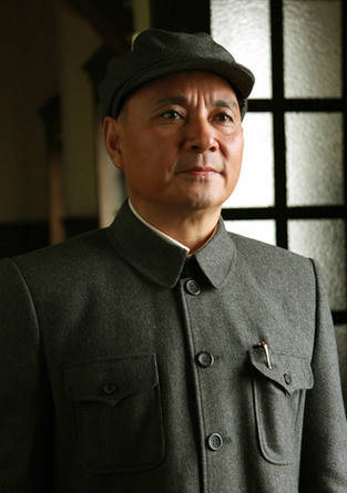 邓小平