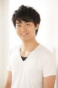 川村亮介